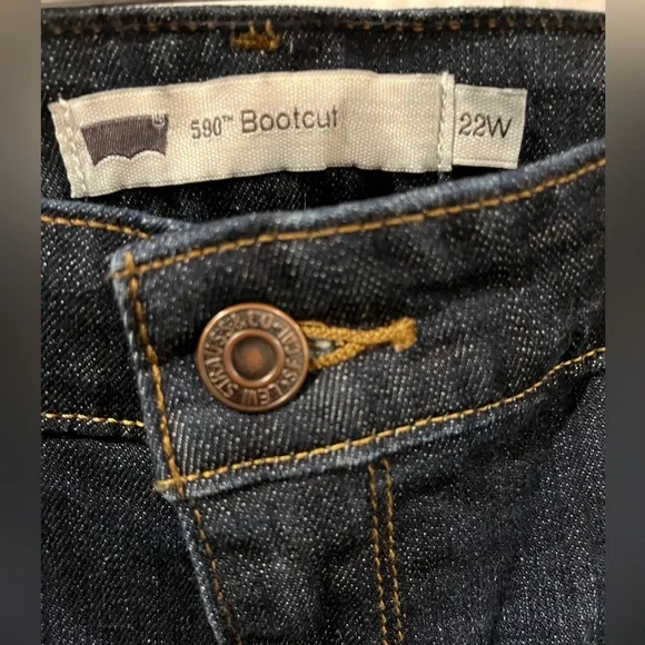 590 Levi’s Bootcut Size 22W - Picture 2 of 6